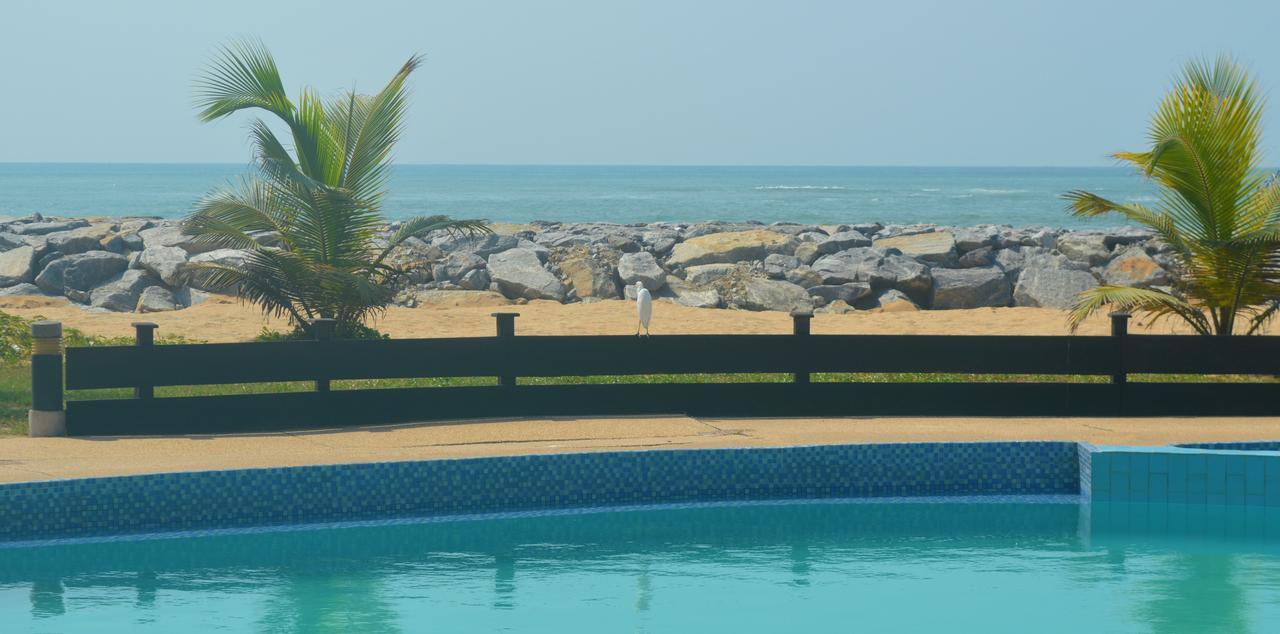 Elmina Bay Resort Exteriör bild