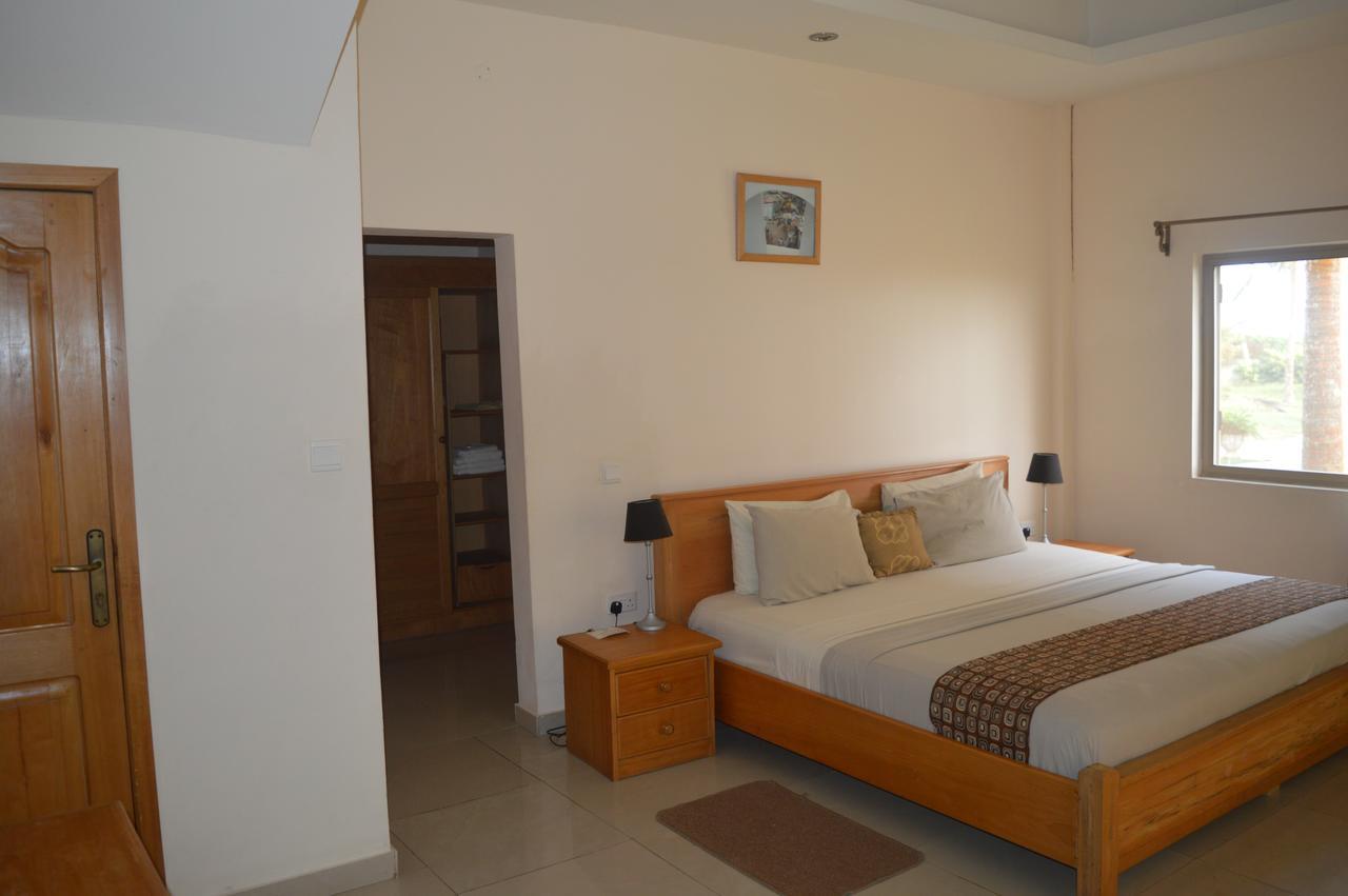 Elmina Bay Resort Exteriör bild